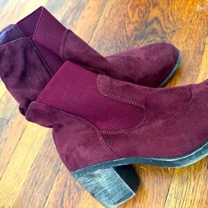 Maroon booties size 9